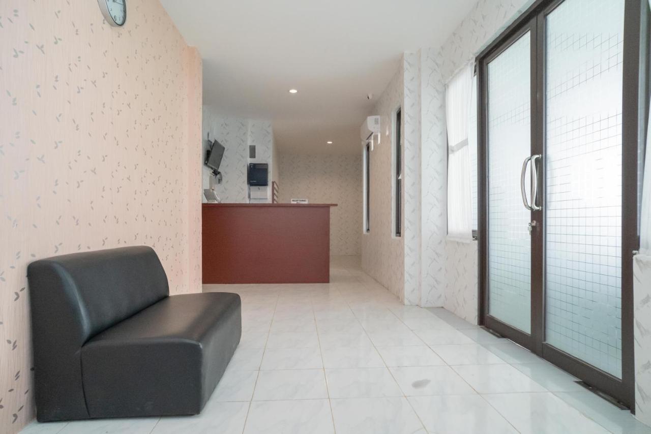 Reddoorz Near Sarinah Jacarta Exterior foto
