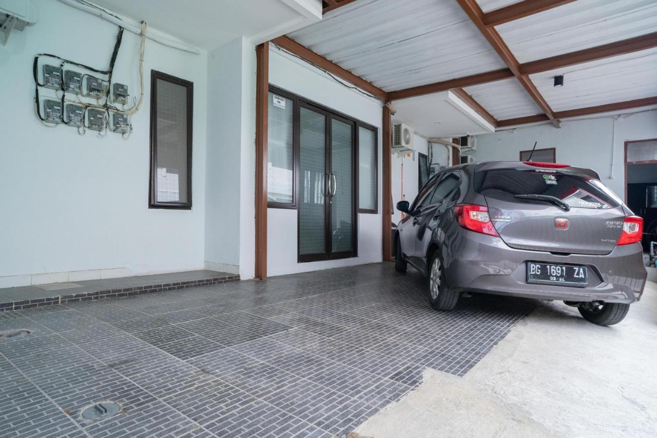 Reddoorz Near Sarinah Jacarta Exterior foto