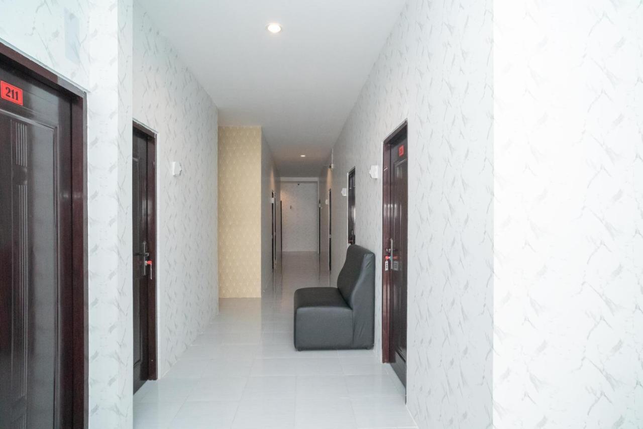 Reddoorz Near Sarinah Jacarta Exterior foto